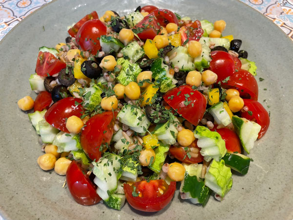 쇼그렌 증후군에 좋은 음식 - 잡곡샐러드