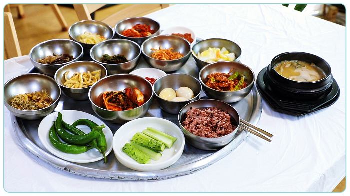 굿모닝대한민국라이브-5500원-20첩-가정식-백반-밥집-맛집