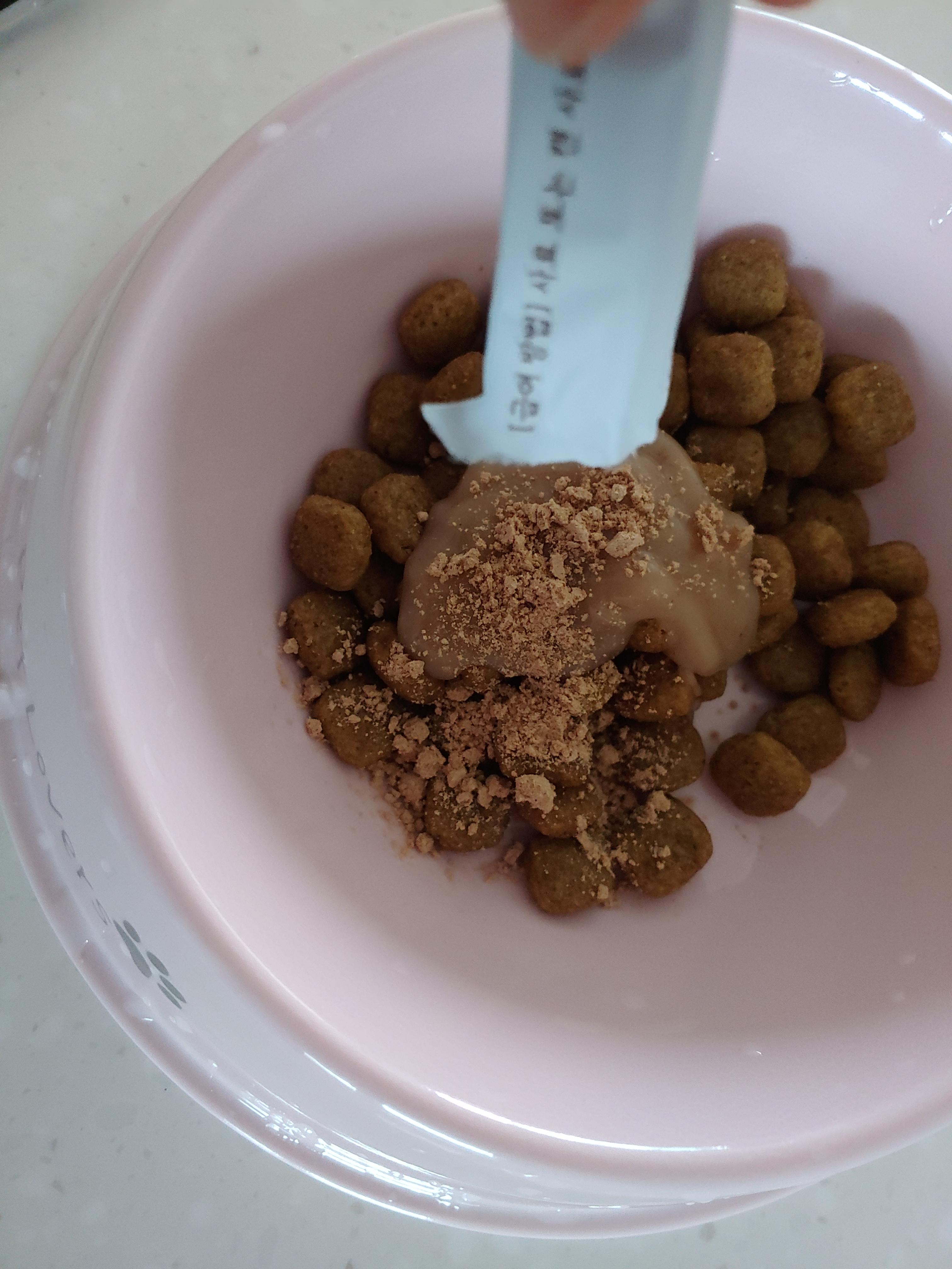 다시초롱파우더 개봉 입자