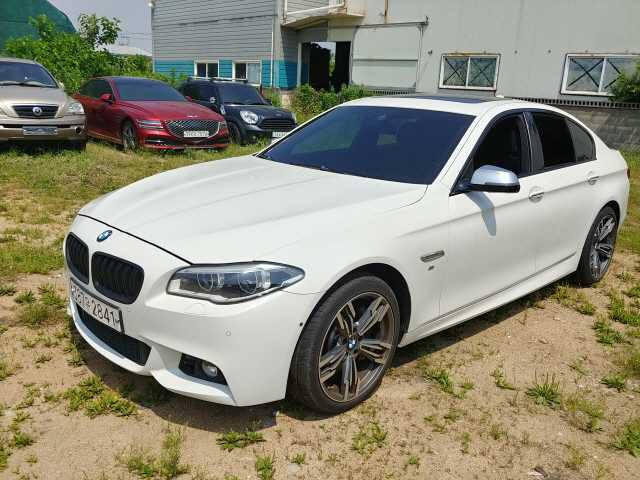 BMW 530d xDrive 모델연도 : 2015년 180,778 km / 오토 / 디젤
