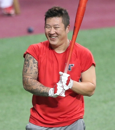 최형우 야구선수 프로필 나이 고향 학력 연봉 제갈민 부인