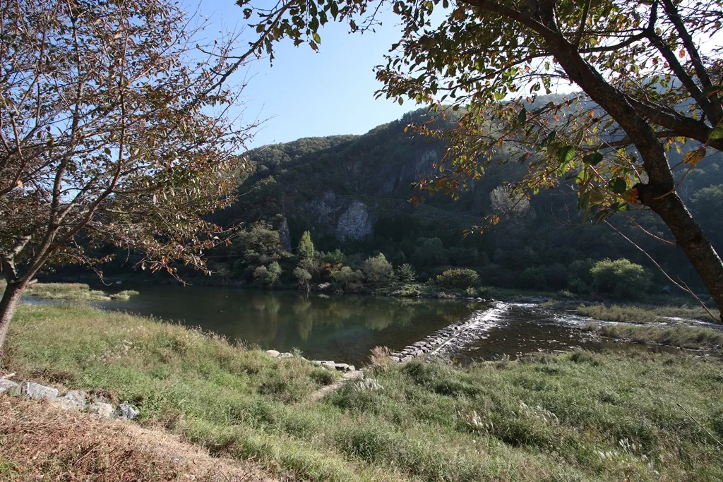 5코스 후반부 흑천 전경 사진.