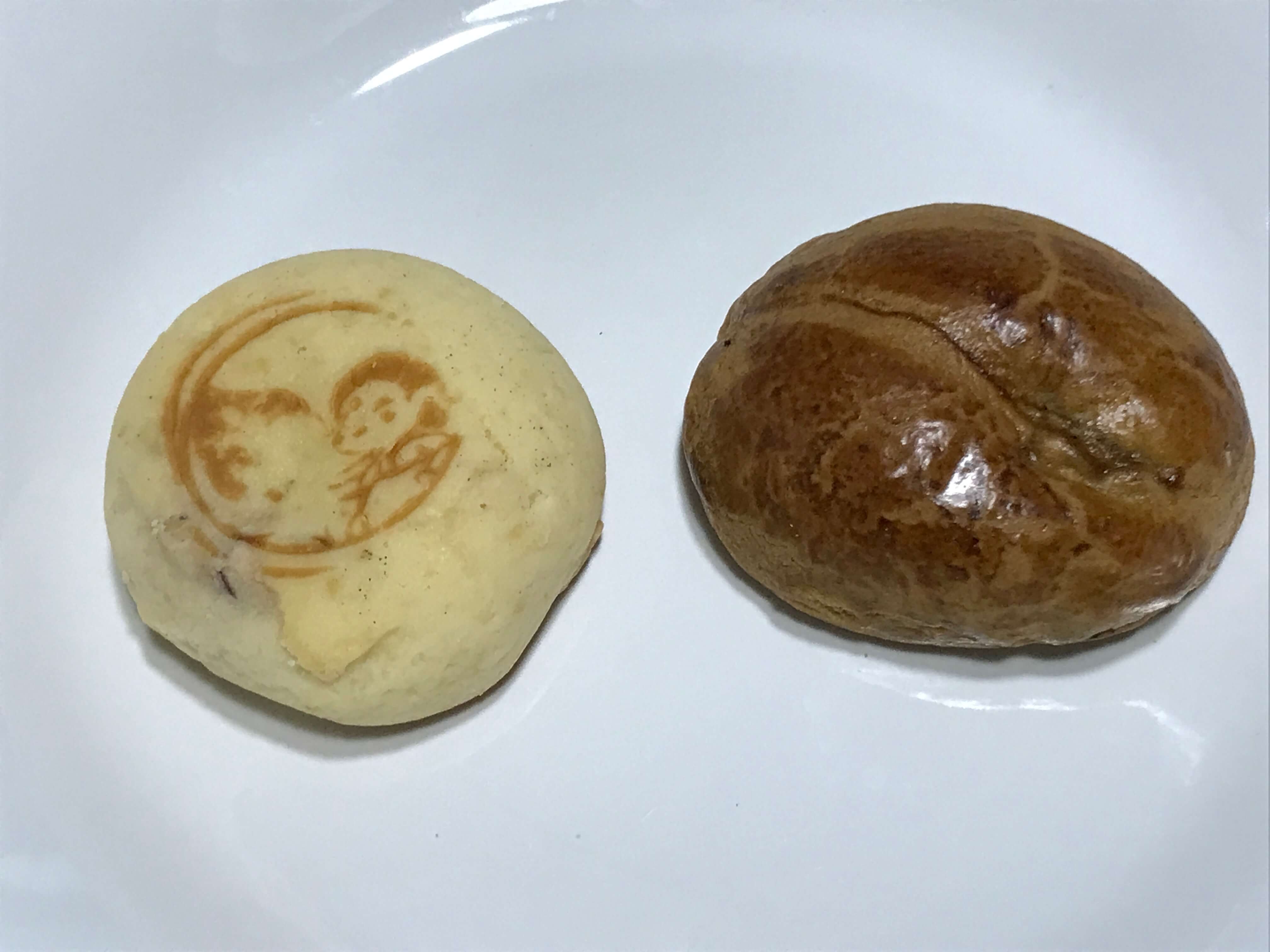 왼쪽 단오빵, 오른쪽 커피빵