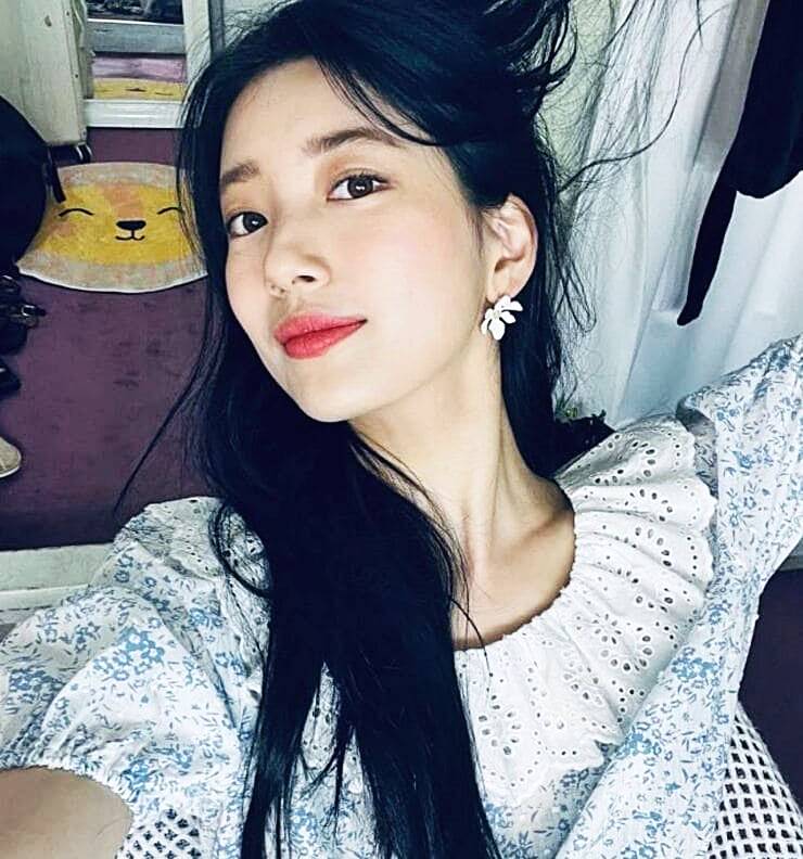 배우-수지