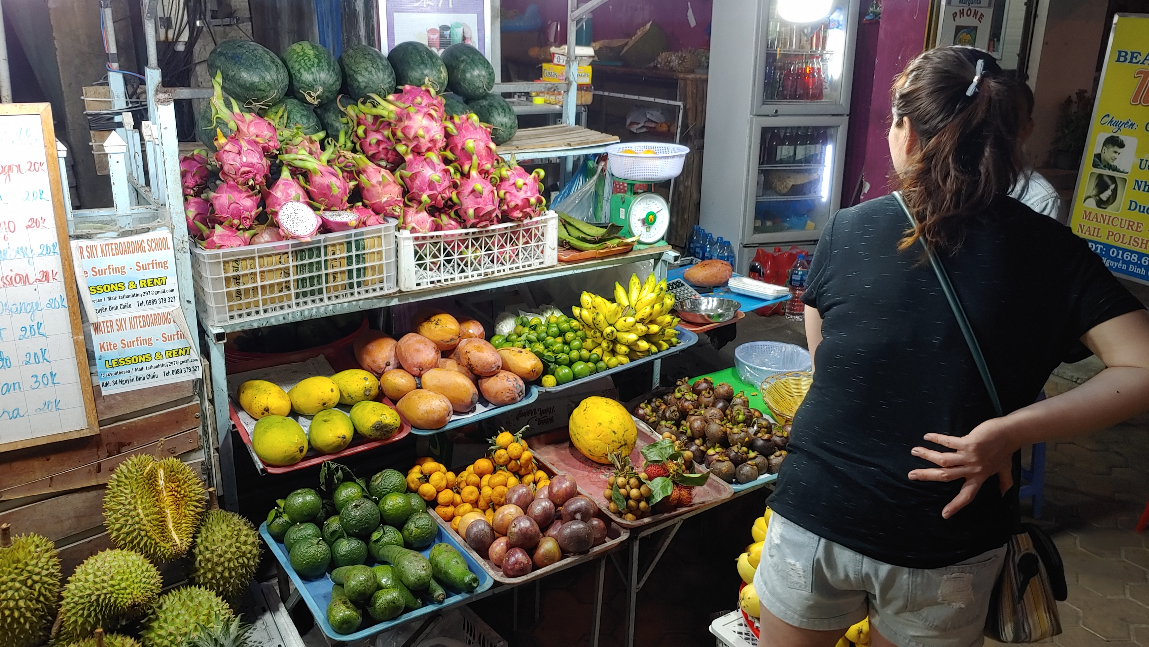보케거리의 과일 판매점 전경