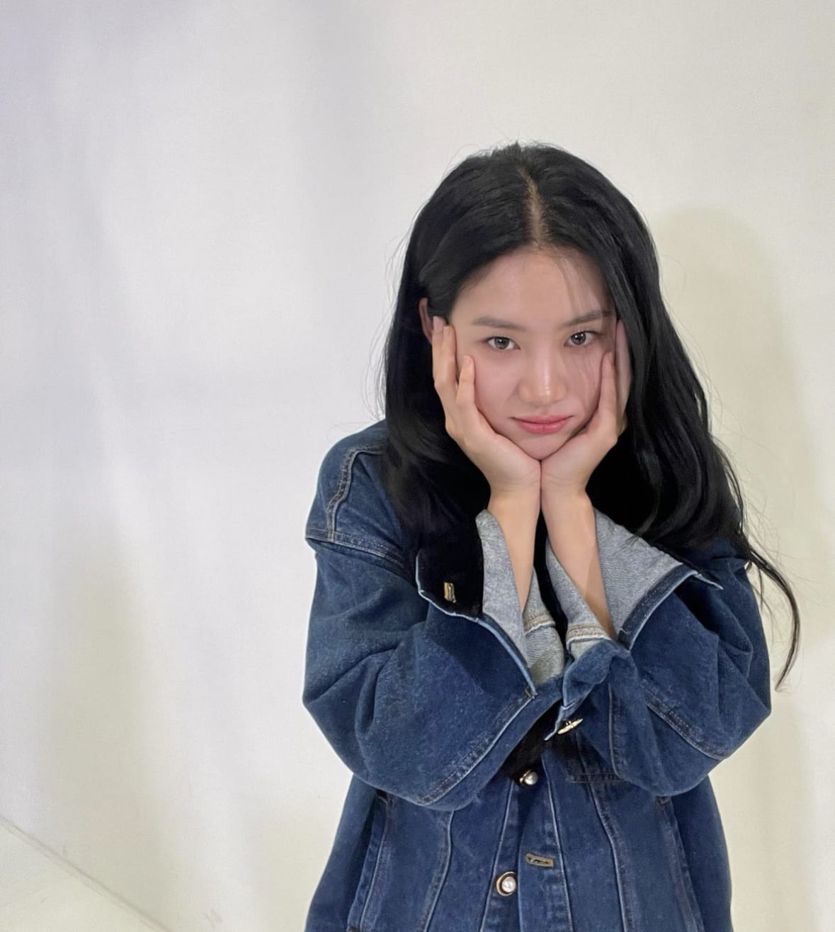 배우 박주현 사복 패션 사진