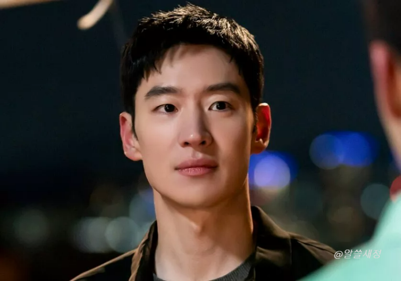 모범택시 김도기