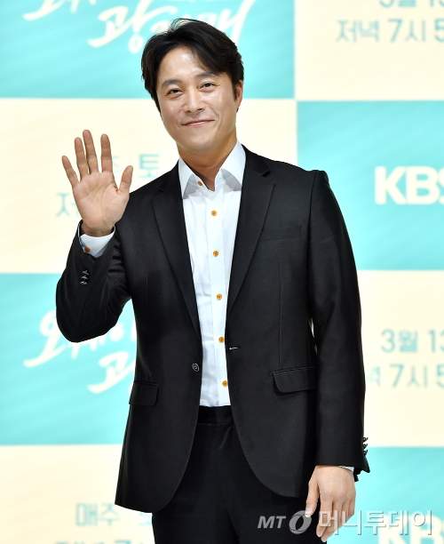 최대철 배우 프로필