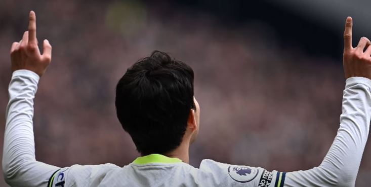 100호골 세레머니