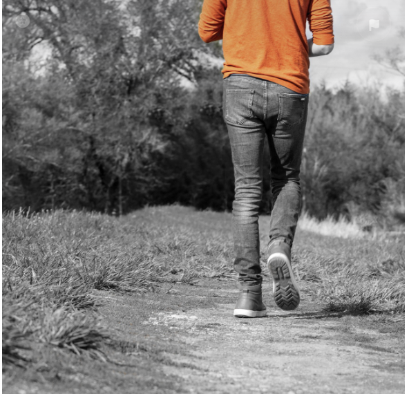 15분 산책으로 멘탈 디톡스: 바쁜 일상 속 작은 쉼표