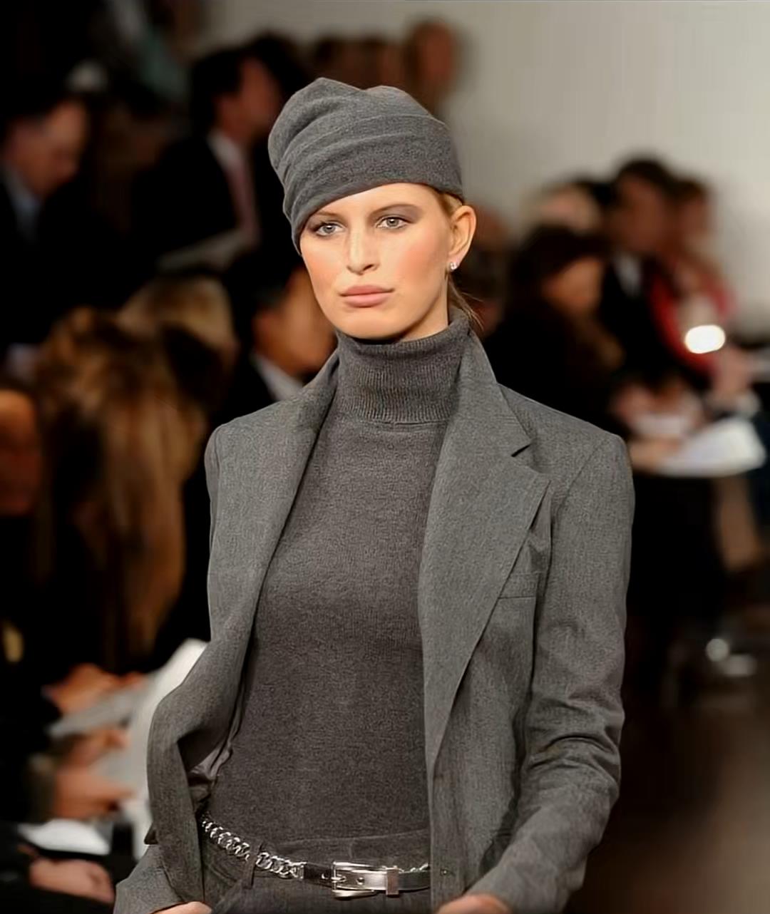 옷 잘 입는 사람들의 3가지 비밀: ‘감각’이 아닌 ‘지식’으로 스타일을 완성하는 법