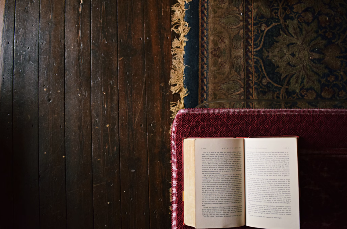 번역으로 읽는 독일 희곡 – 번역투와 원어 리듬의 차이