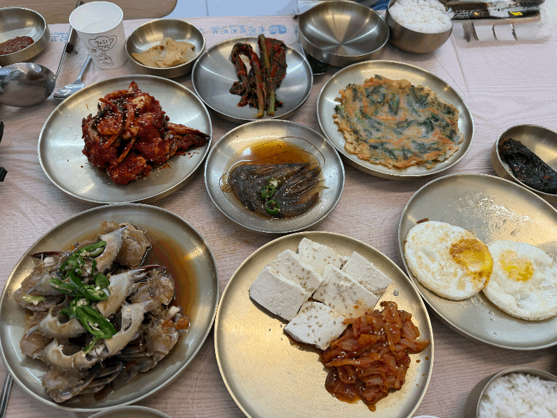 석천식당 불고기게장백반