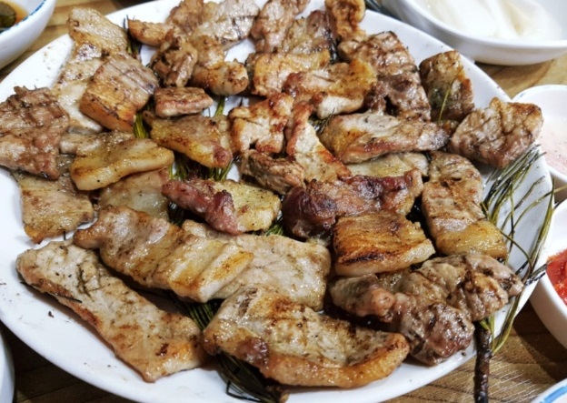 한국인의밥상-봉화-솔잎숯불구이-희망정