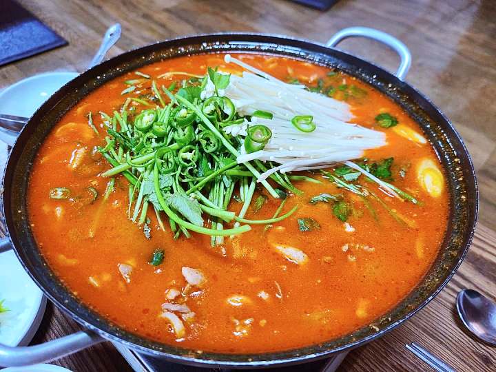 생생정보 메기 매운탕 맛집