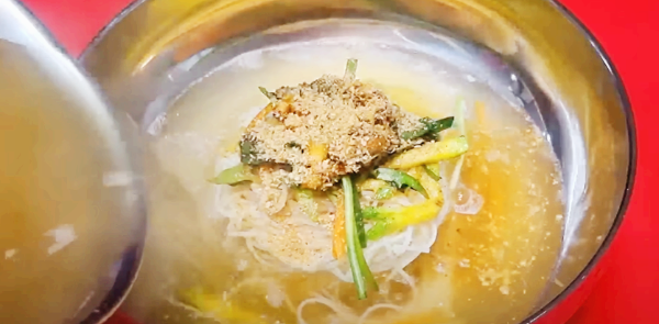 완성된잔치국수
