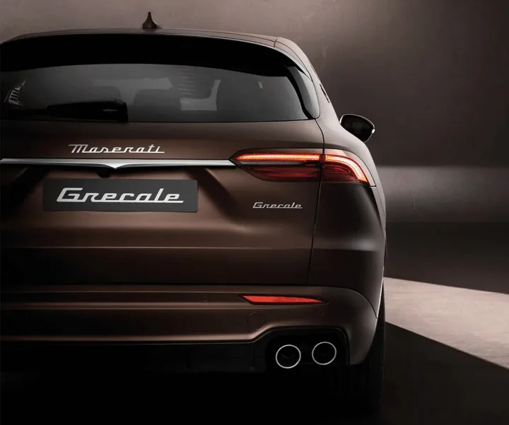 마세라티 그레칼레 후면