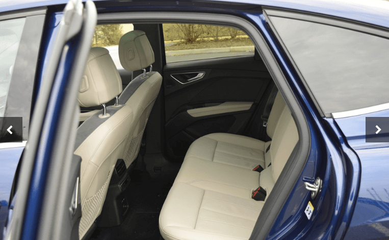 아우디 Q4- e-트론 좌석