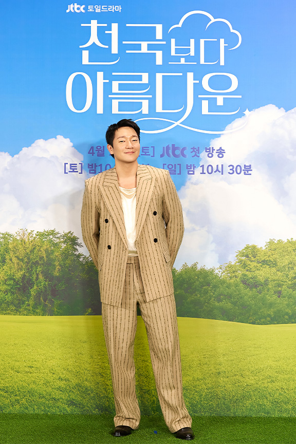 &ldquo;천국보다 아름다운&rdquo; 드라마, 김혜자의 귀환이 빛나는 감동 판타지 (JTBC 토일드라마 리뷰)