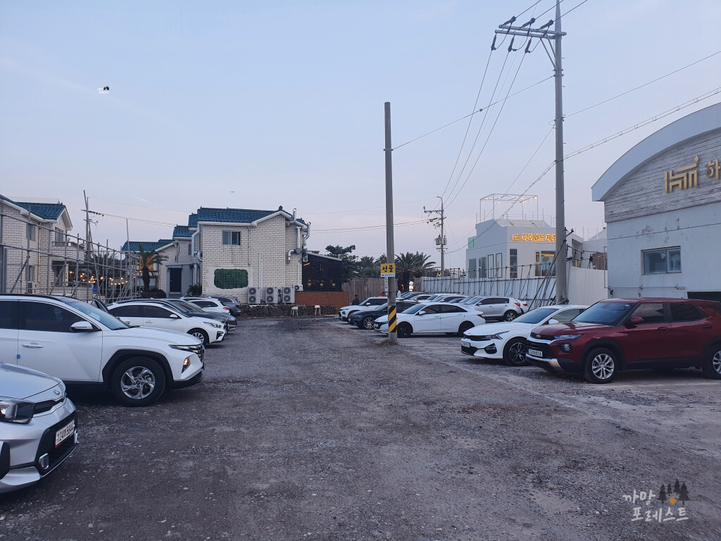 제주 카페 노티드 주차장