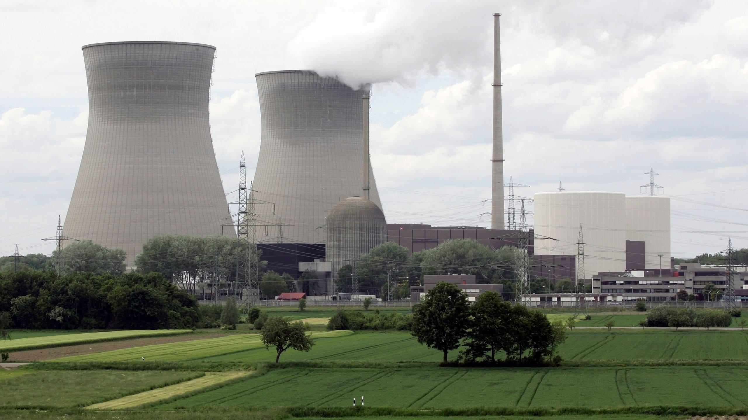 	미 에너지부, 청정에너지 원전에 60억 달러 지원...한국과는 대조적 U.S. energy department advances $6 billion nuclear plant program