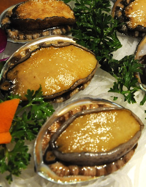 전복버터구이 : 여름철 고급 보양식 만들기