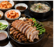 수원 꽉찬순대국족발 수원권선시장 본점