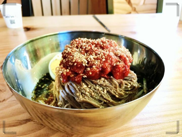 비빔막국수