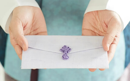 추석 연휴 봉투와 현금