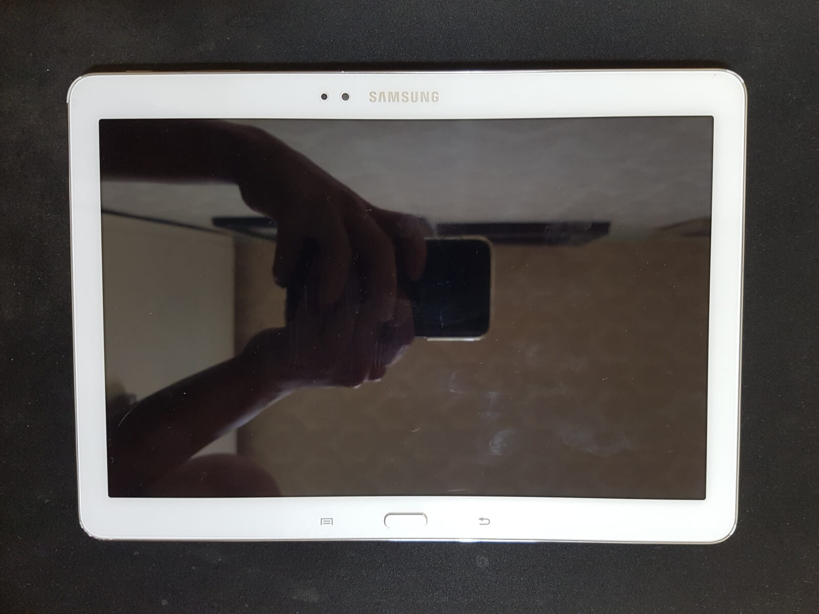 갤럭시 노트10.1 2014 에디션 전면