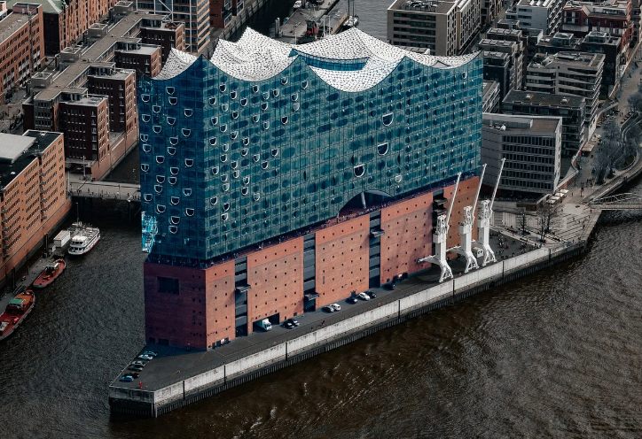 가장 독특한 공연장 TOP 10: 세계의 특별한 무대를 만나다