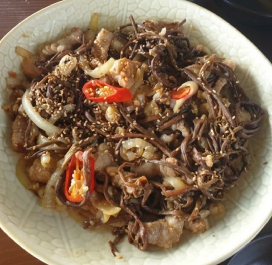 백반기행-제주도-고메기-두루치기