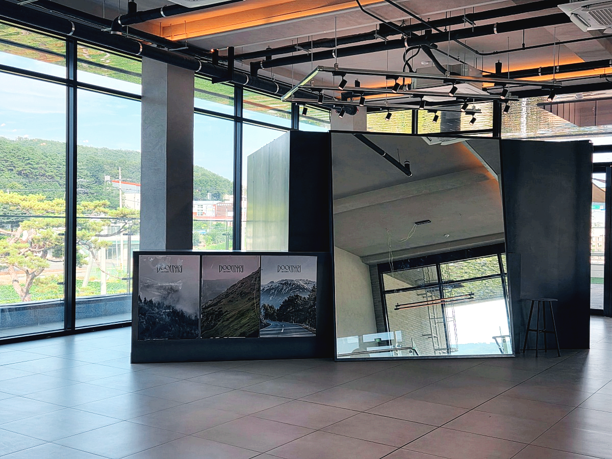 강화도 대형카페 두운리&amp;#44; 초록의 목수국 정원까지 즐기는 강화도 갈만한곳