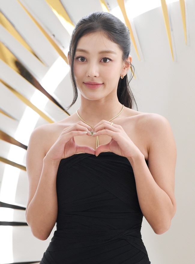 지효 1인 기획사