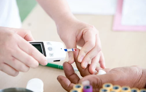 혈당검사 사진/출처:어도비스톡