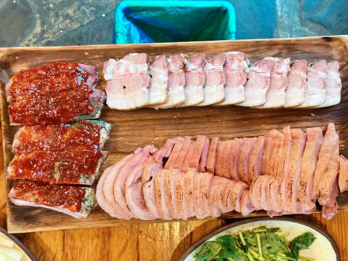 백반기행 안재모 편 참나무 훈제 통오리 장작 구이 바베큐 오리고기 통삼겹살 목살 BBQ 고양 서오릉 맛집 소개