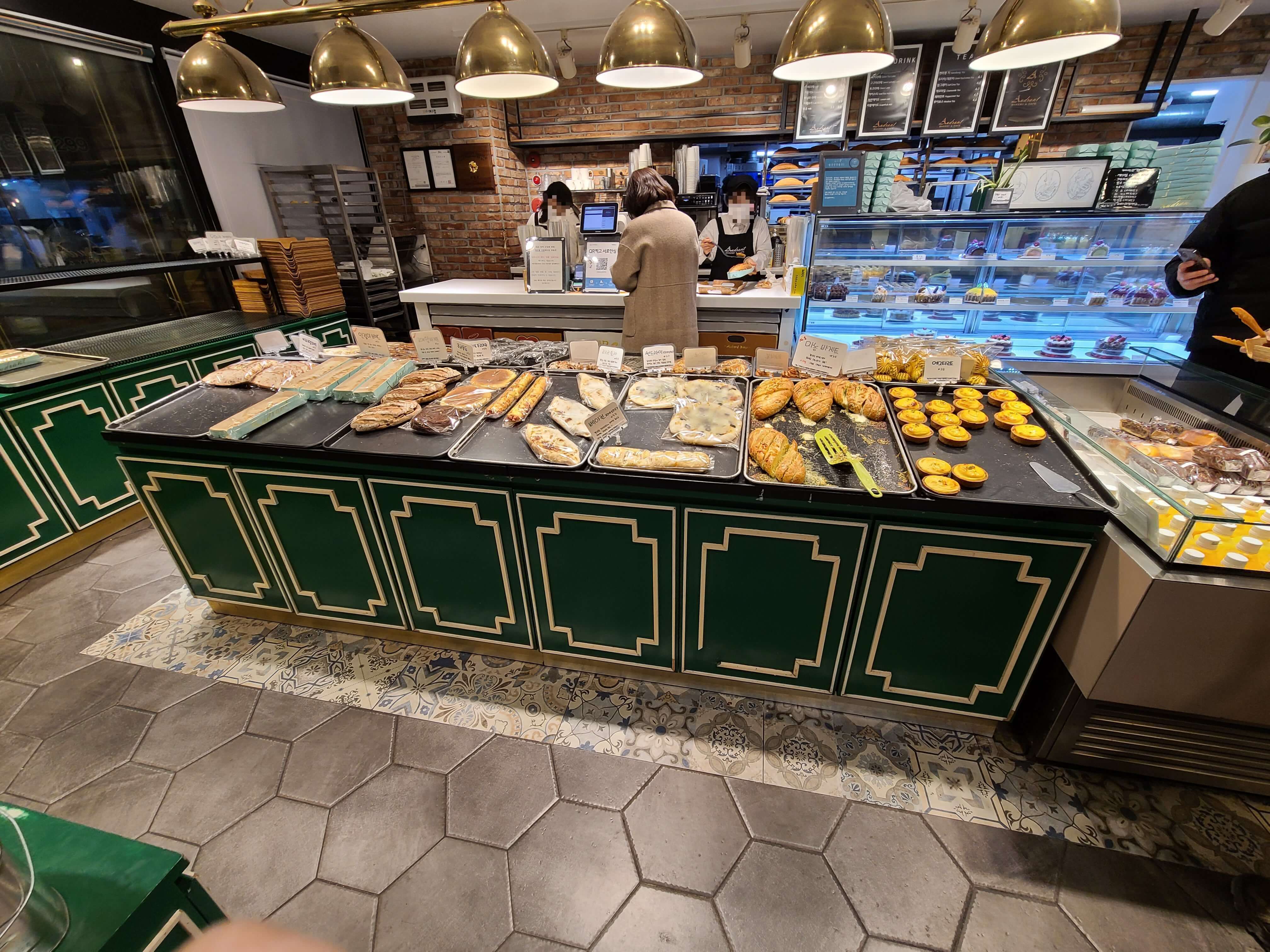 오드랑-베이커리-분위기