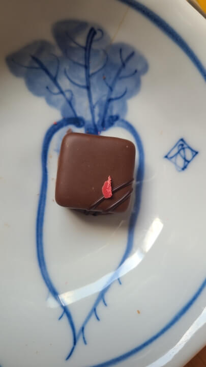 꼬모쌤쁘레-초콜릿