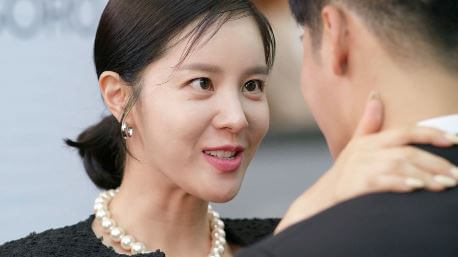 우아한 제국 등장인물