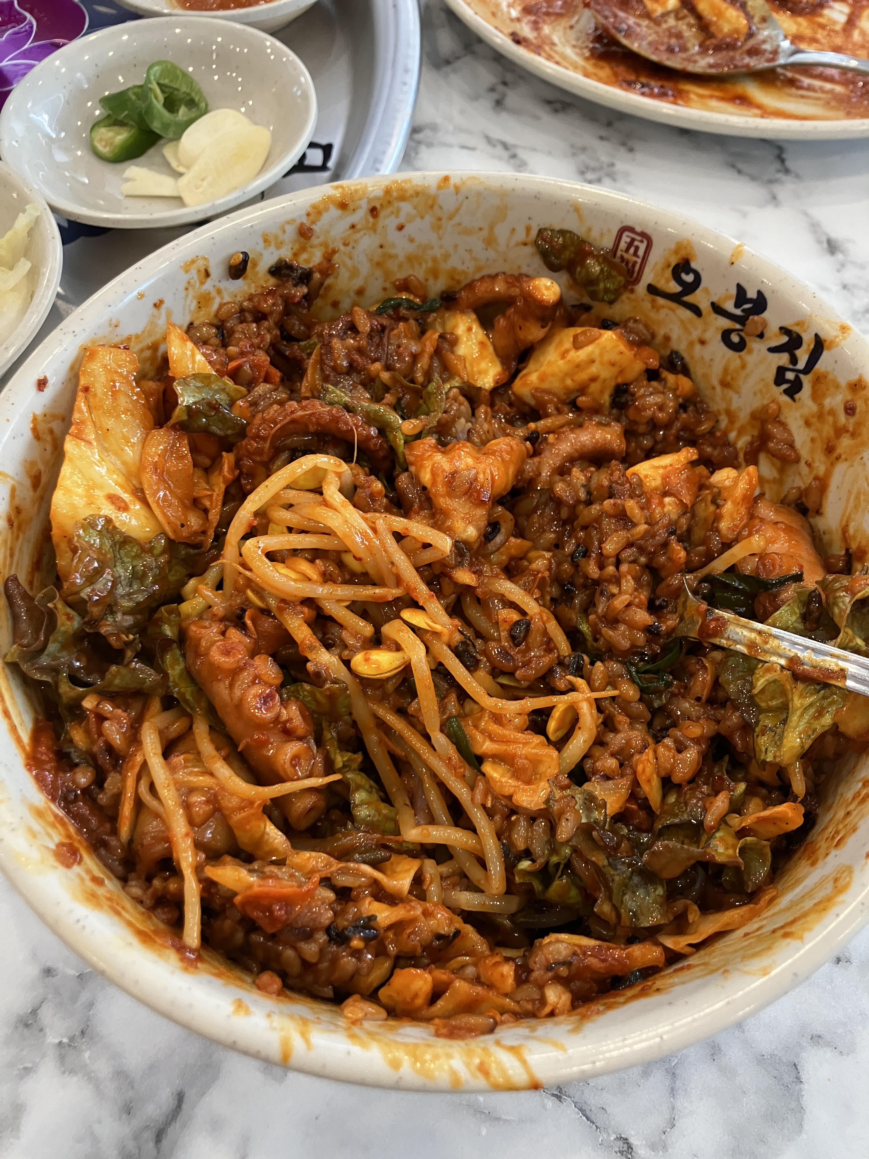 밥도둑 낙지볶음밥