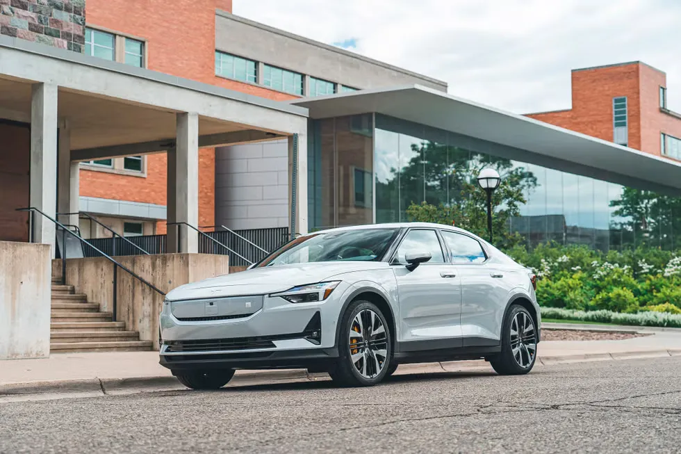 폴스타2 이미지