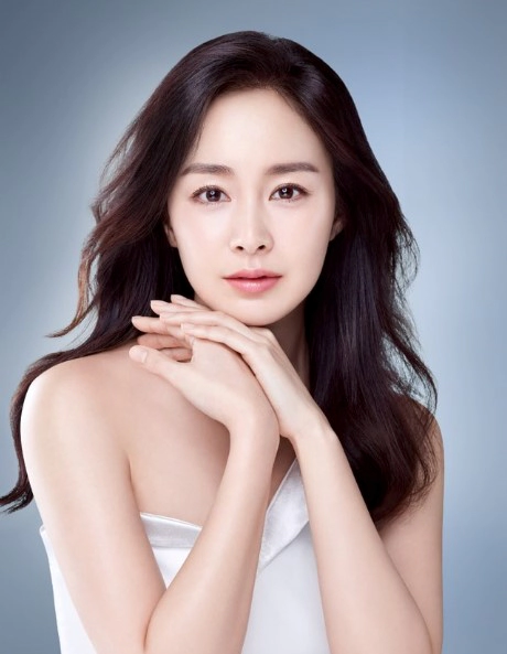 임플란트 후 교정 김태희 수지 효과