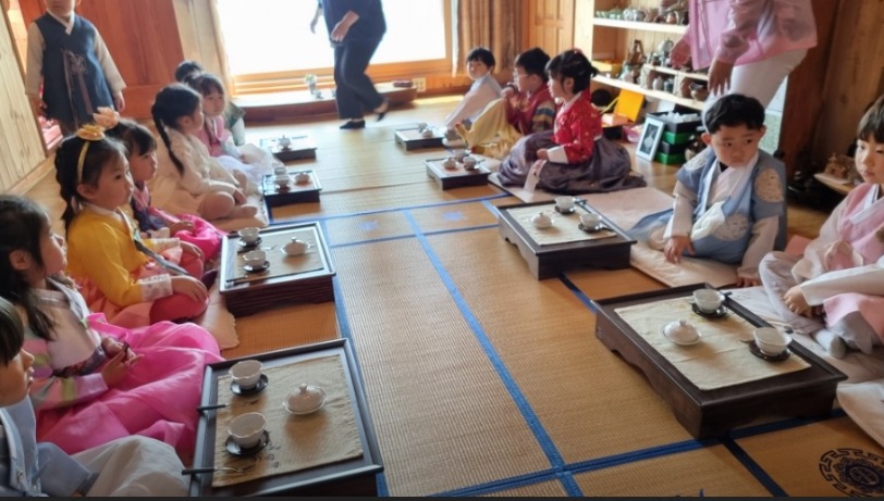 횡성-한옥민박-꽃차-예다원-자연밥상