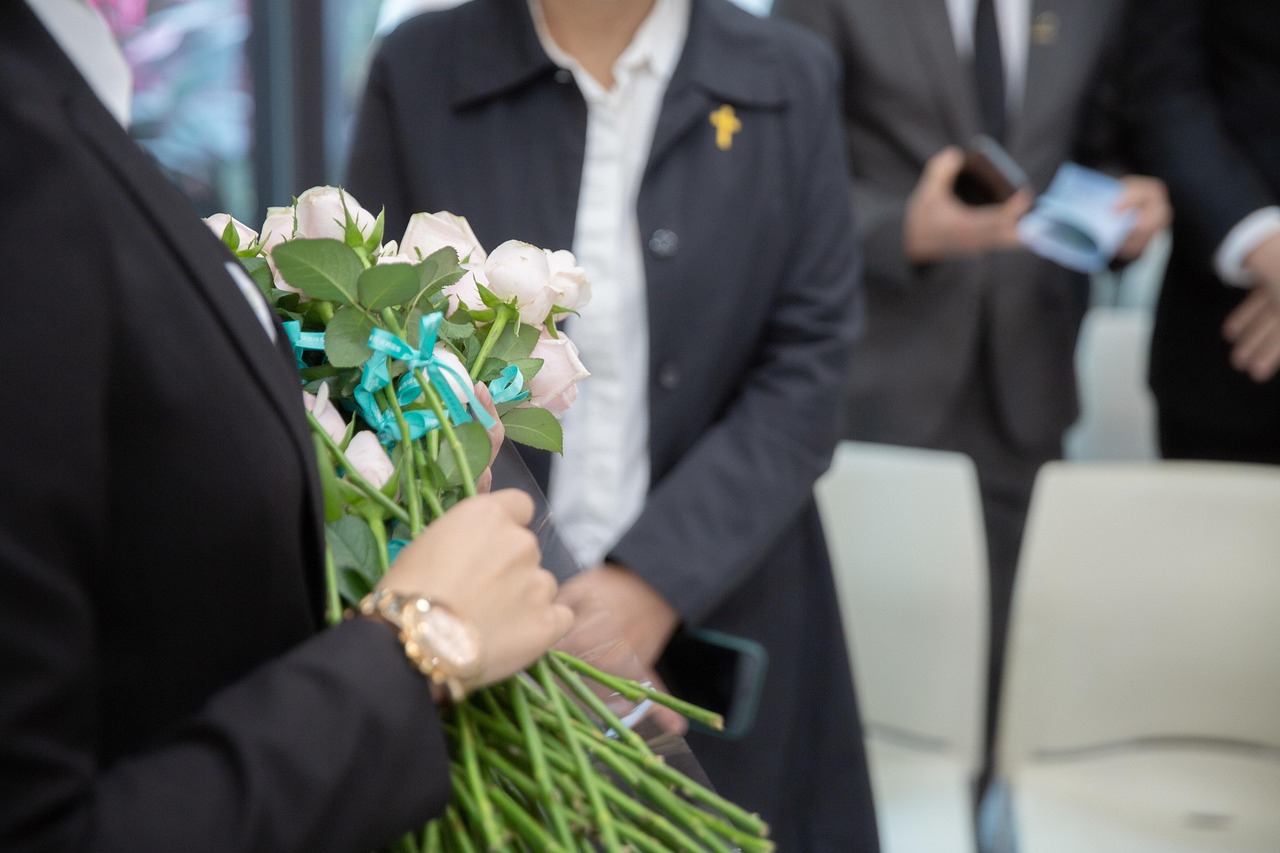 장례식 조문객 이미지