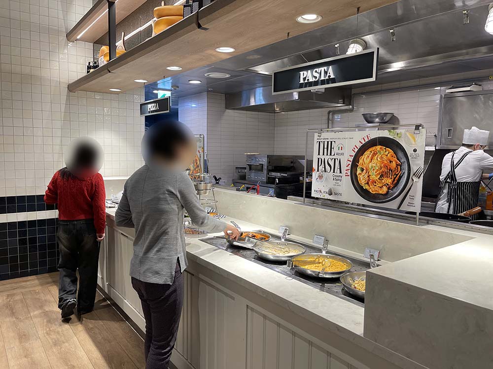 애슐리퀸즈 스타필드마켓 일산점 피자 파스타 코너