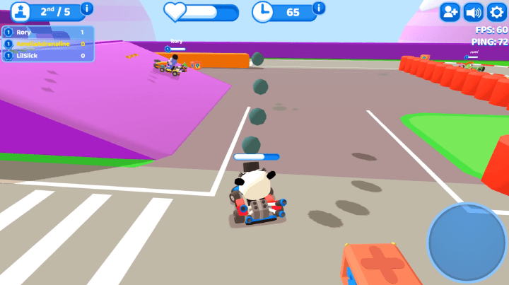 획득한-무기로-상대방-카트를-공격하는-화면