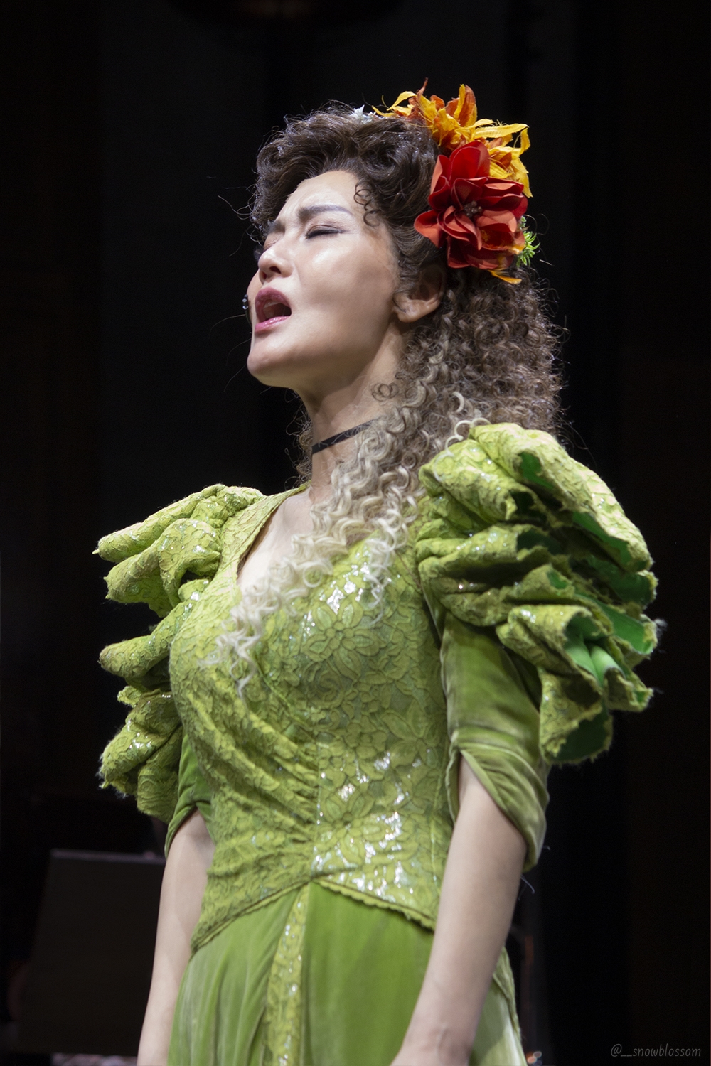 페르세포네 역의 김선영 배우