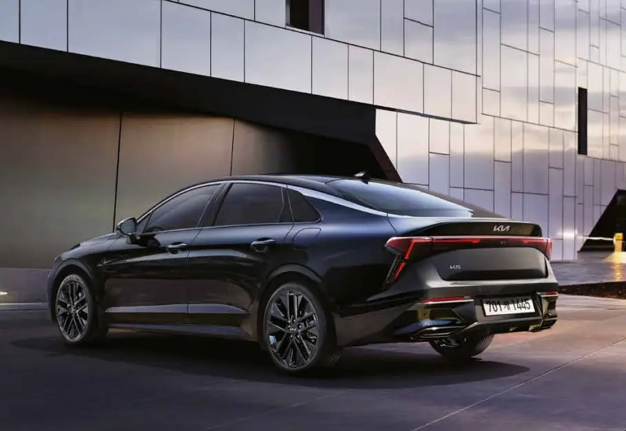 기아차-K5-제원-연비-가격표