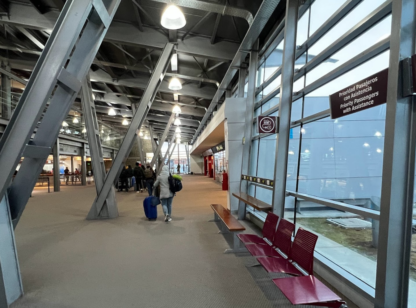 엘 칼라파테 공항