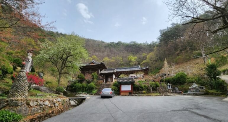 영월 금몽암 : 단종이 금중에서 꿈을 꾸고 창건 산중 고요 속에서 마주하는 수행의 공간